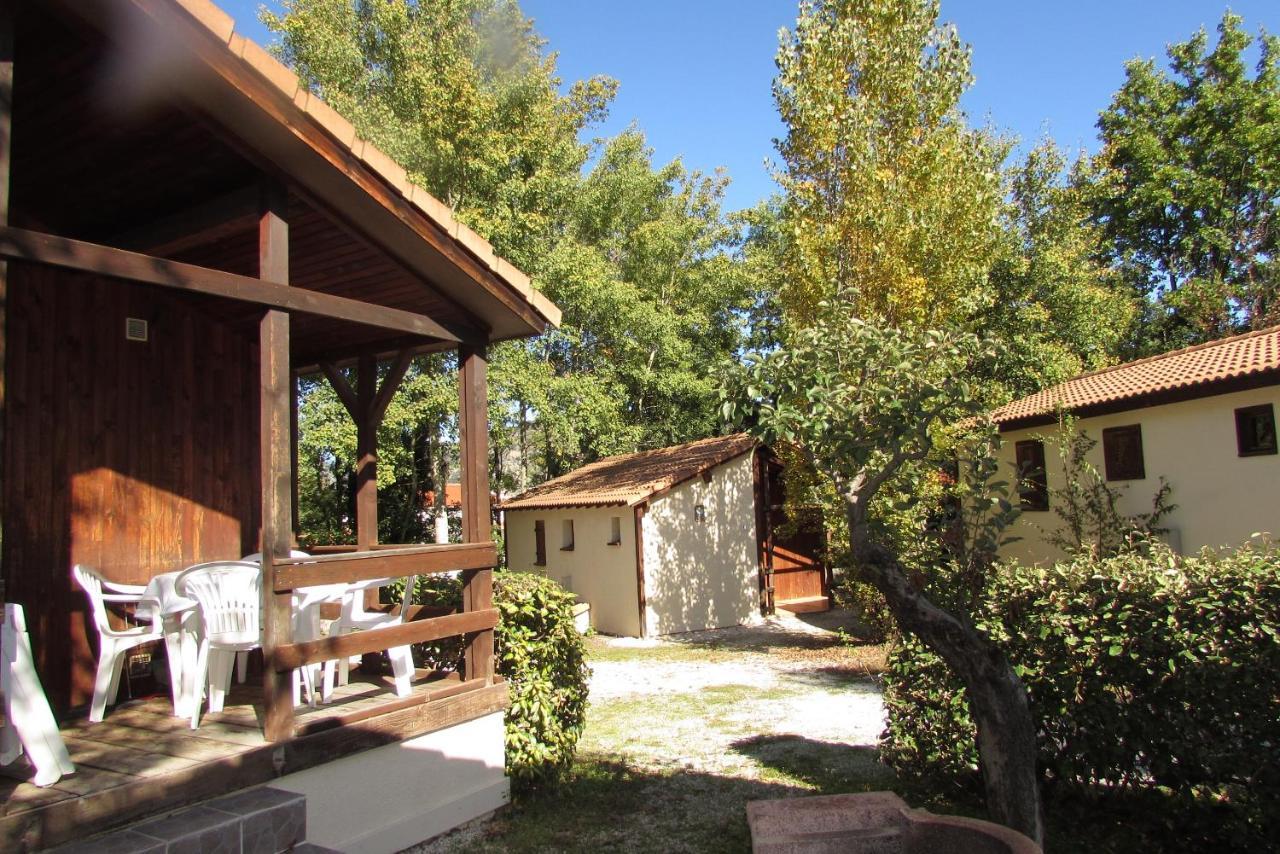 Les chalets du Verger des Ascarines Corneilla-de-Conflent Exterior foto